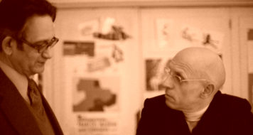 Michel Foucault e o escritor Claude Mauriac em 1976 (Foto Sophie Bassouls/ Latinstock)