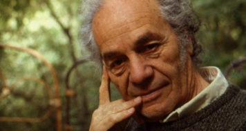 O poeta chileno Nicanor Parra, morto nesta terça (23), aos 103 anos (Divulgação)